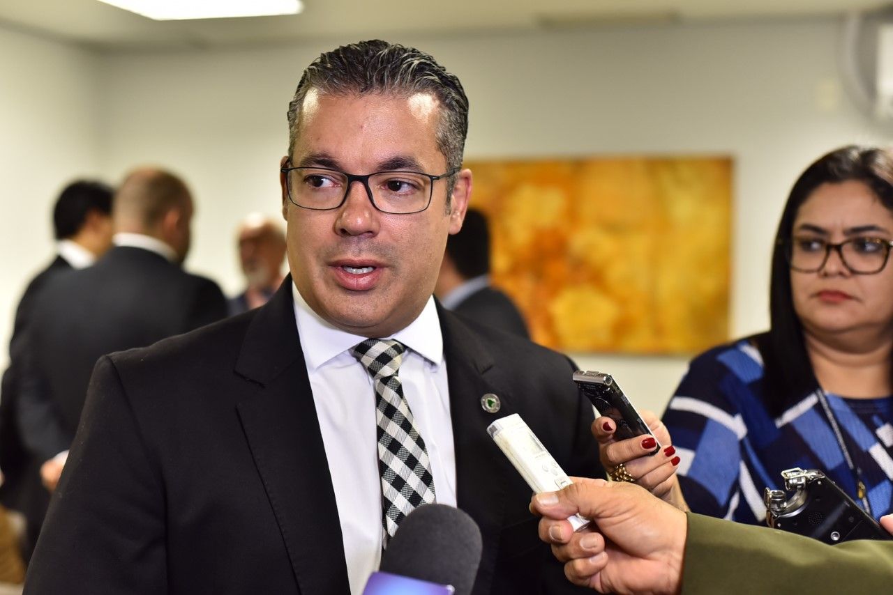 Movimentos da direita declaram apoio à candidatura de Josué Neto