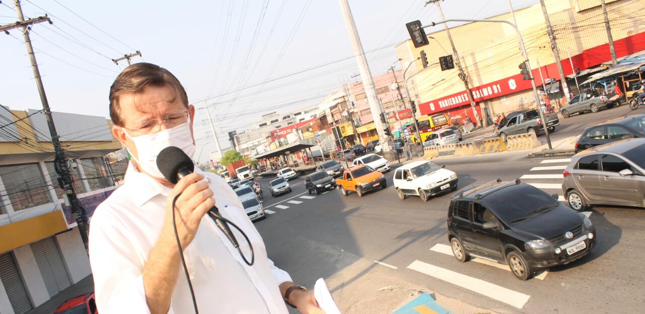 “Moradia, um problema para mais de 128 mil famílias em Manaus”, denuncia José Ricardo