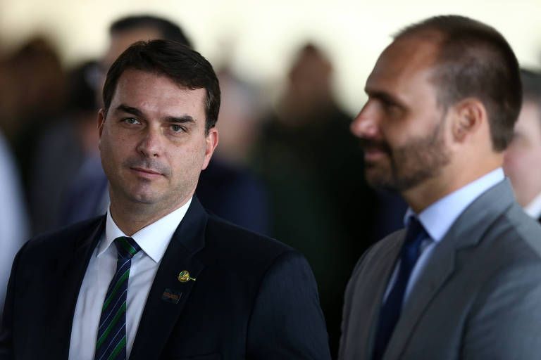 Flávio e Eduardo Bolsonaro cumprem agenda em Manaus nesta sexta-feira