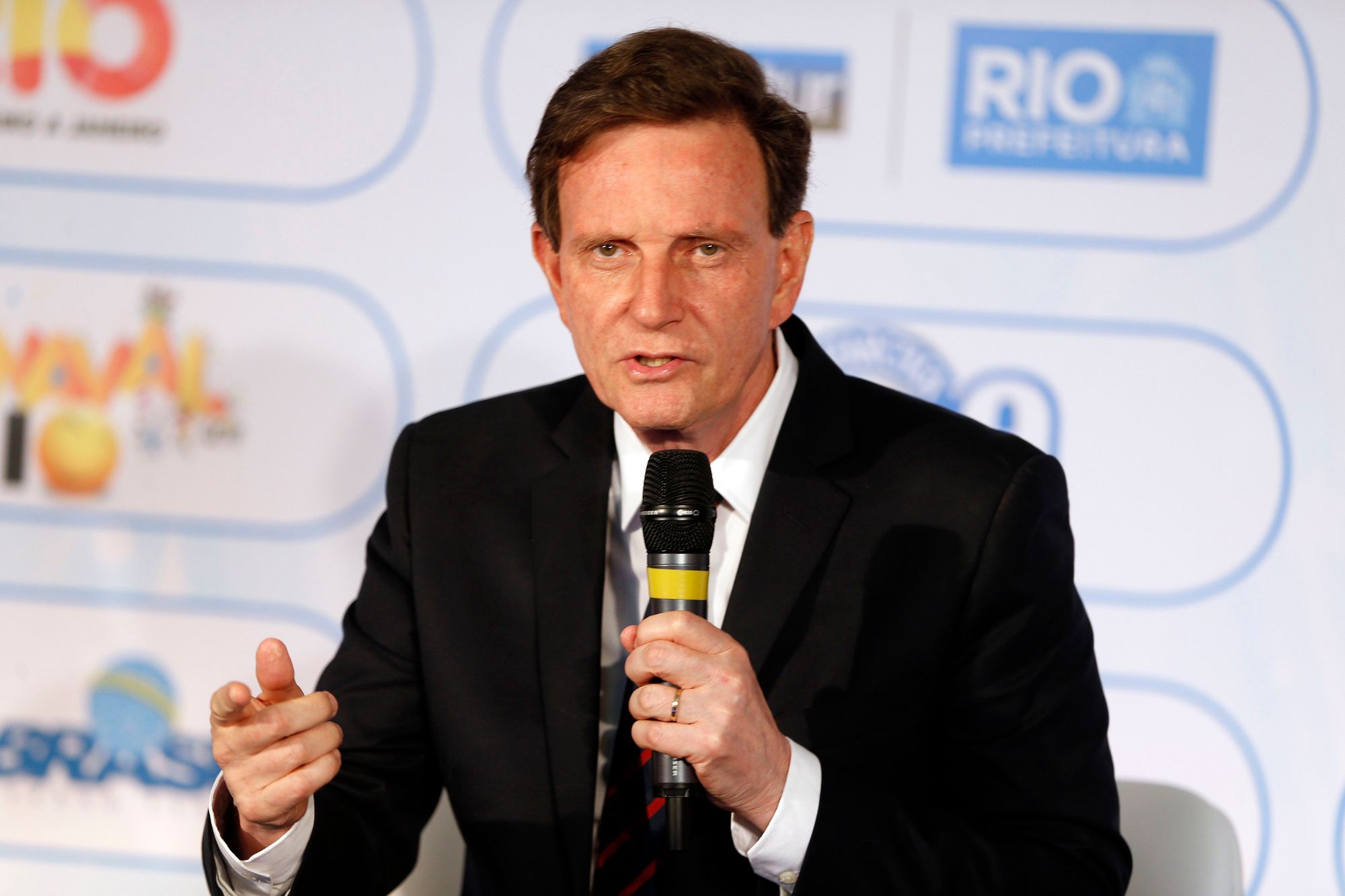 Base de Crivella se articula para esvaziar impeachment