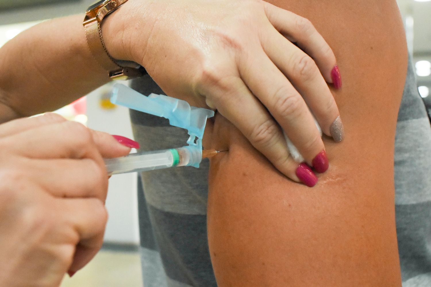 Prefeitura reforça vacinação contra poliomielite e outras doenças neste feriado prolongado