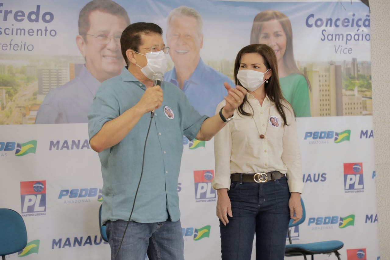 Alfredo diz que criará Escola da Mulher