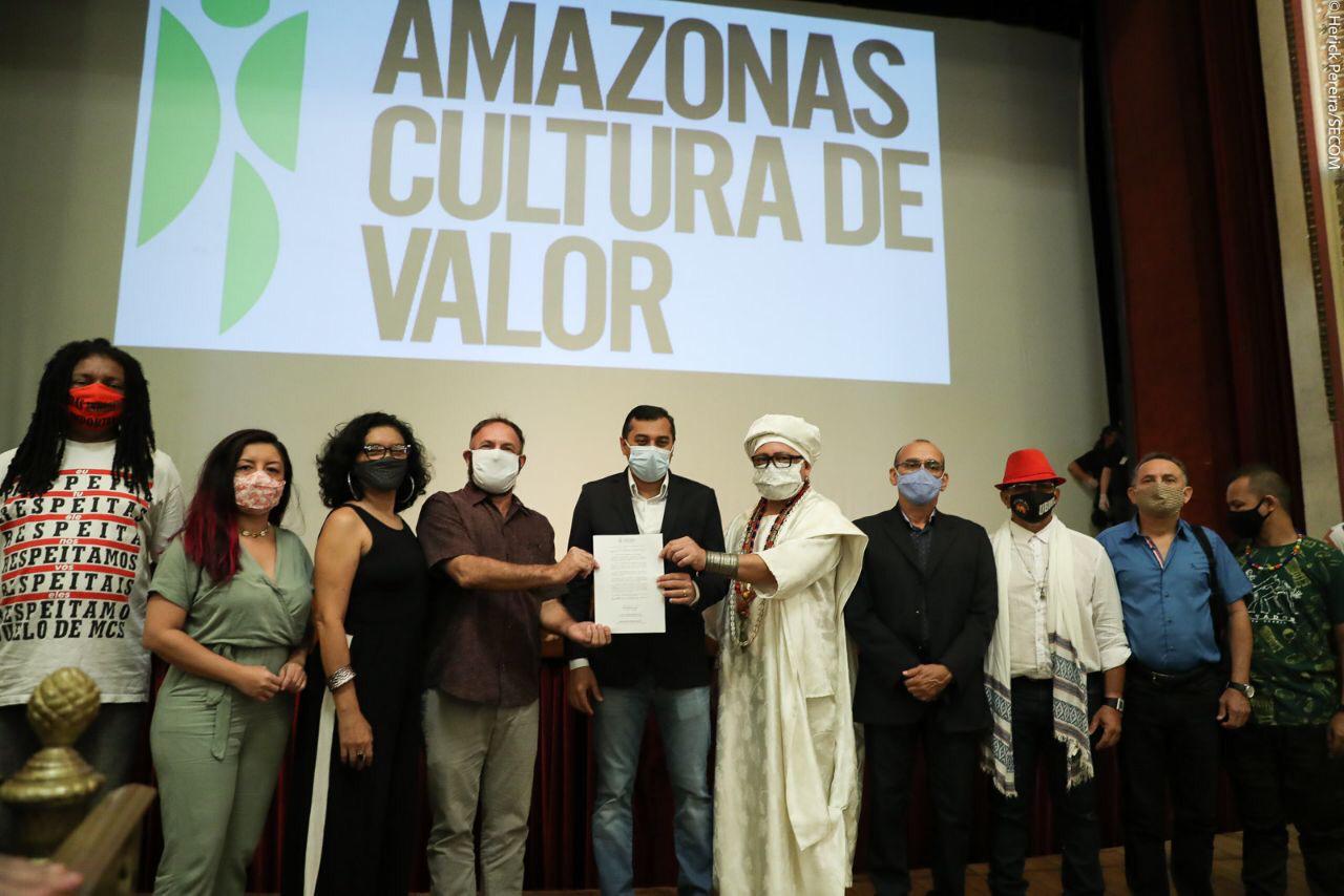 Wilson anuncia R$ 38 milhões para apoio aos trabalhadores da cultura