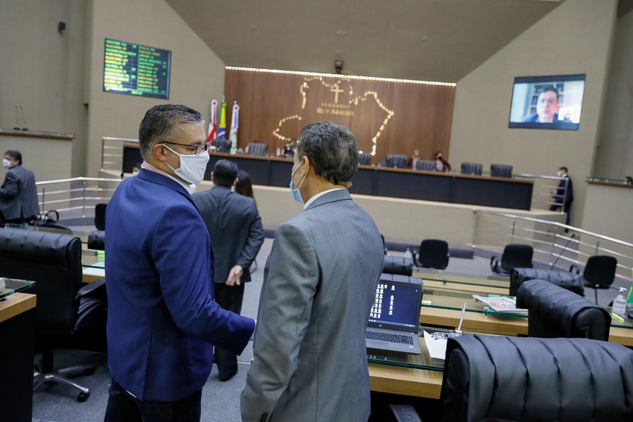 Aleam quer criar fundo para aquisição de vacinas contra Covid-19