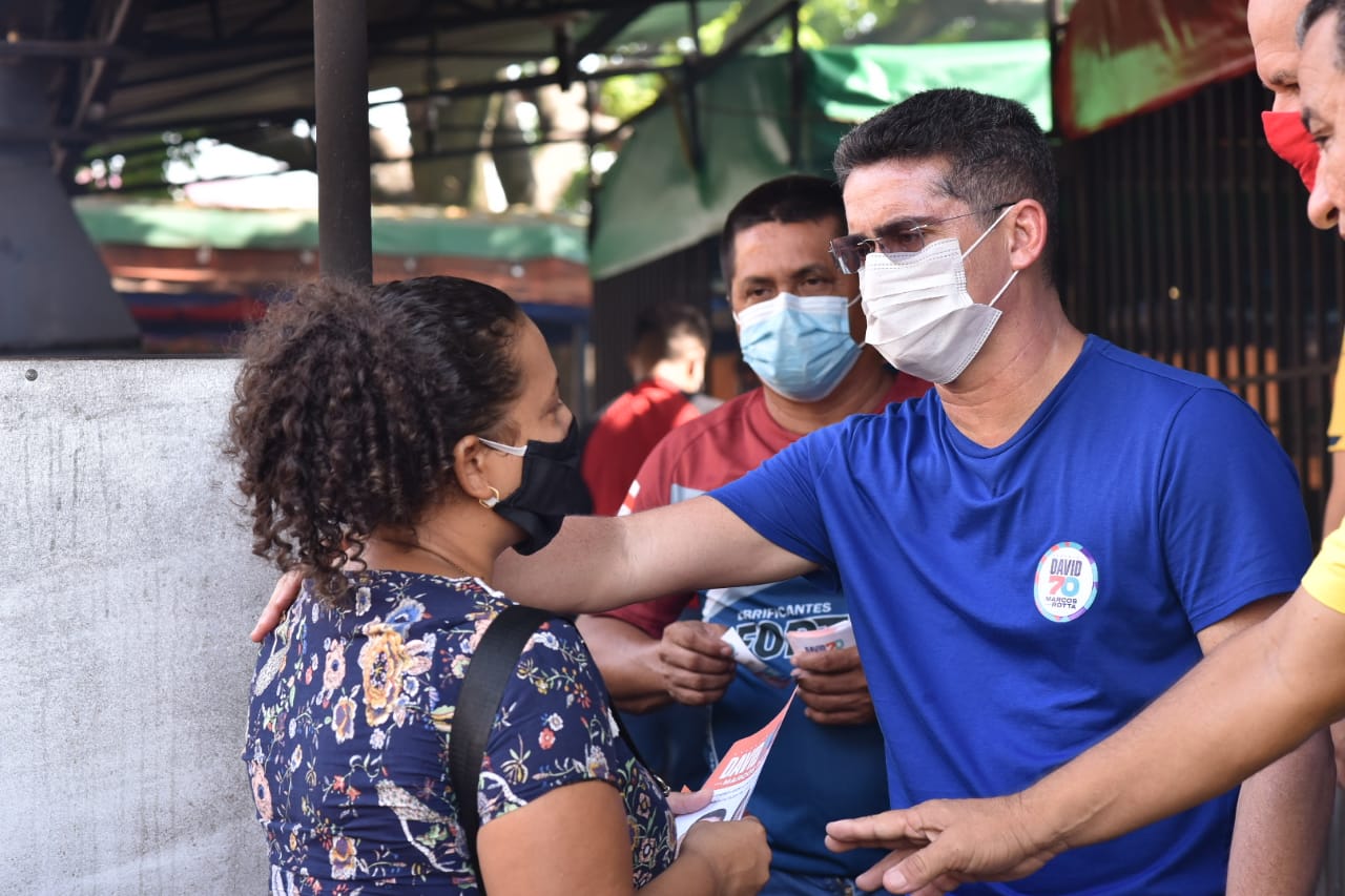 David e Marcos Rotta iniciam caminhadas nas ruas de Manaus