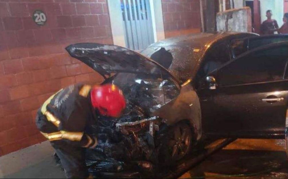 Advogado eleitoral tem carro incendiado em Manacapuru