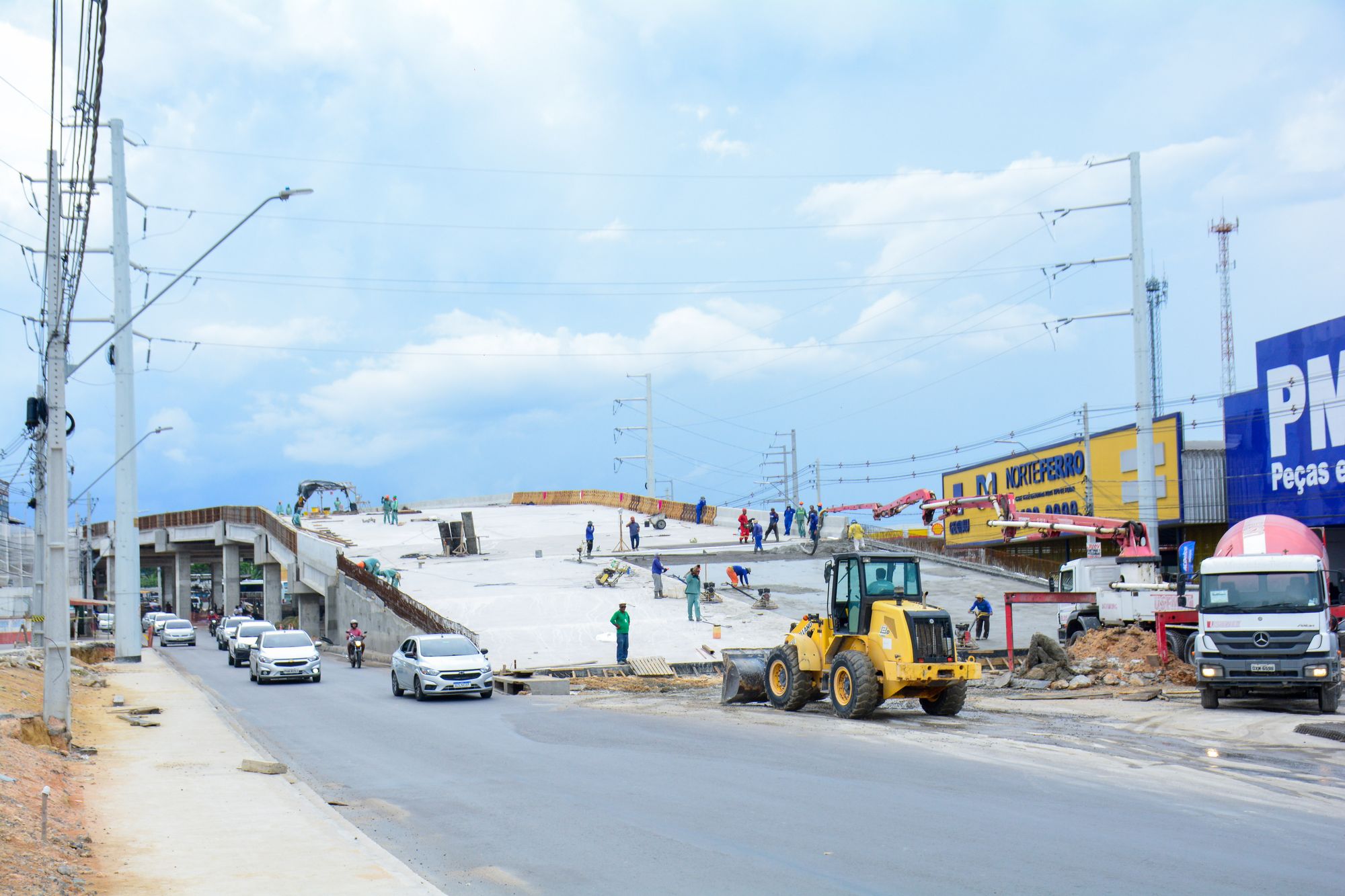 Trecho da Max Teixeira, no acesso ao Manoa, será interditado para avanço de obras no fim de semana