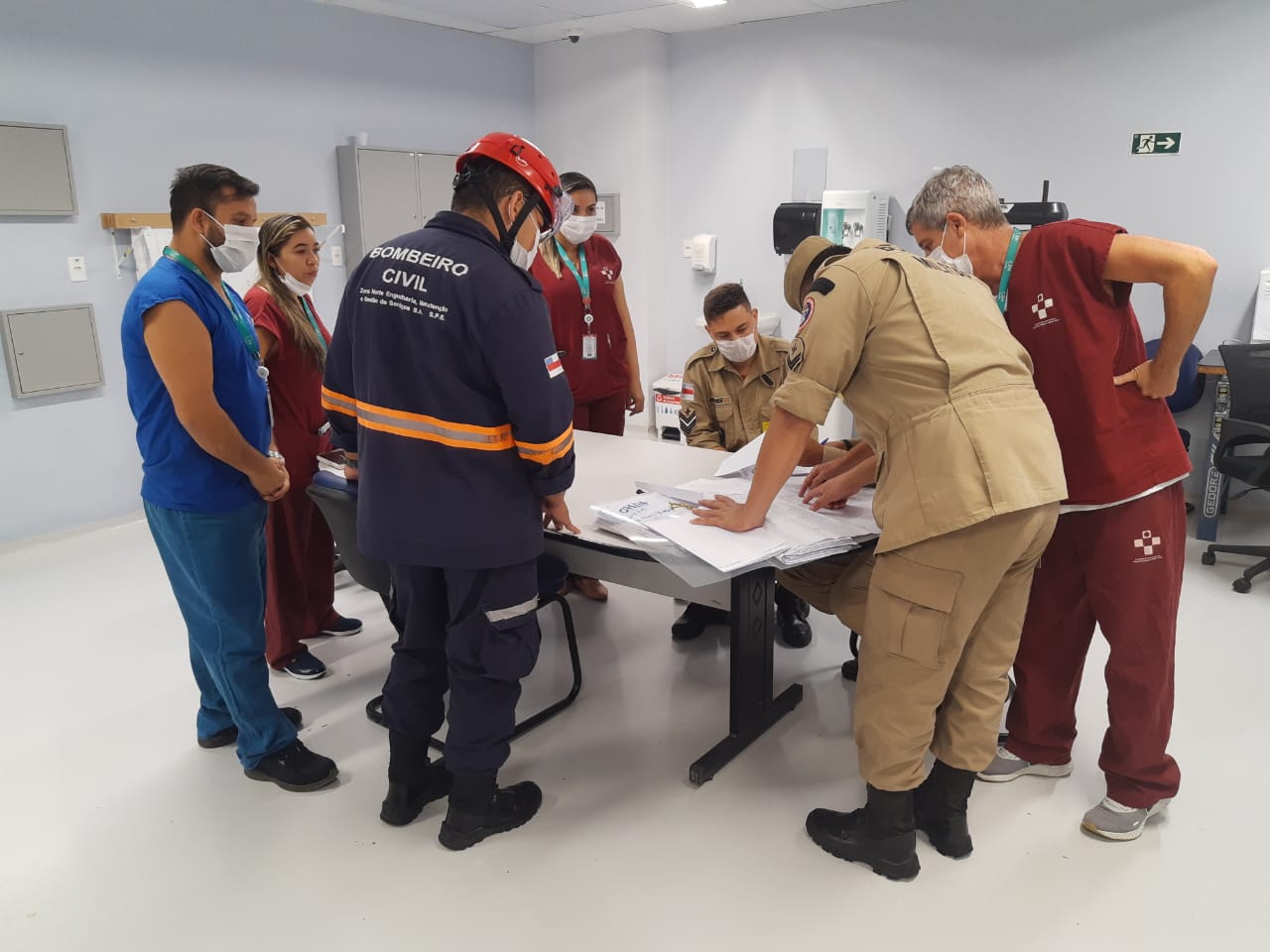 Hospital Delphina Aziz recebe Alvará de Vistoria do Corpo de Bombeiros contra incêndios e sinistros