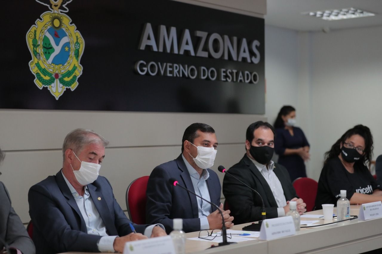 Wilson vai ampliar Programa Água Boa para alcançar mais 800 mil pessoas com água potável no interior