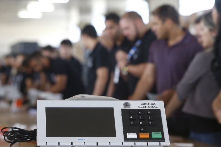 Confira as pesquisas Boca de Urna feitas em Manaus neste domingo