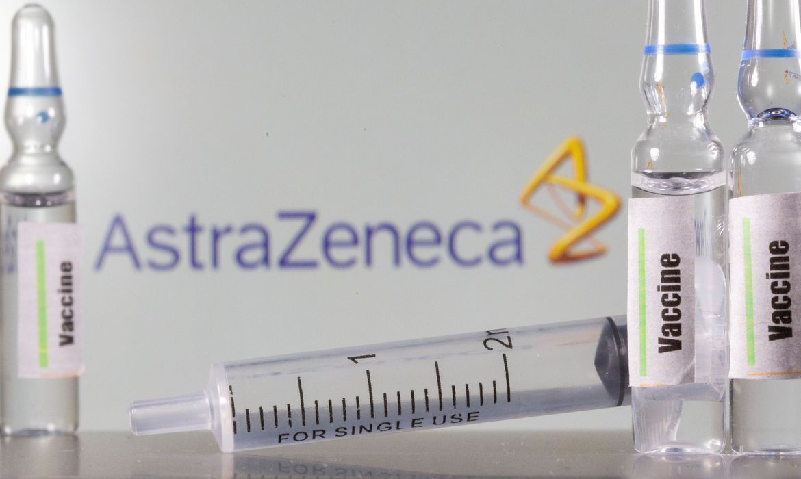 Vacina da AstraZeneca é 90% eficaz contra covid