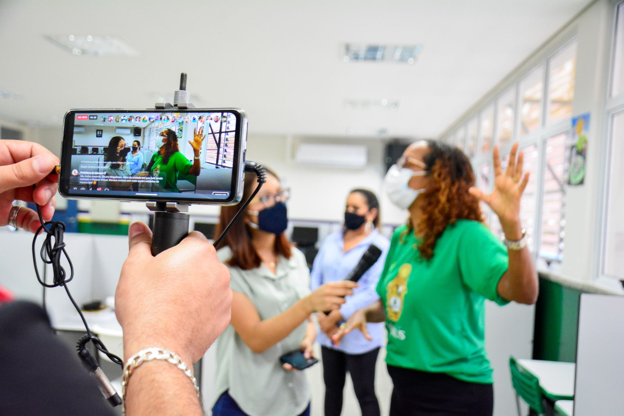 Em ‘passeio virtual’, prefeitura convida população a conhecer centro de ensino de excelência