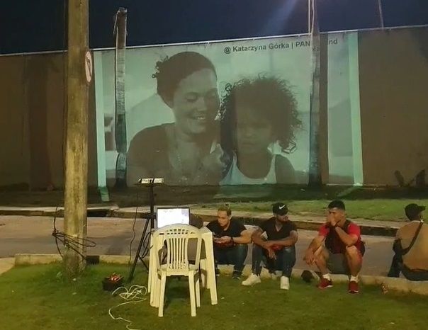 Manaus recebe exposição fotográfica ‘Panas’, com projeção no Viaduto de Flores