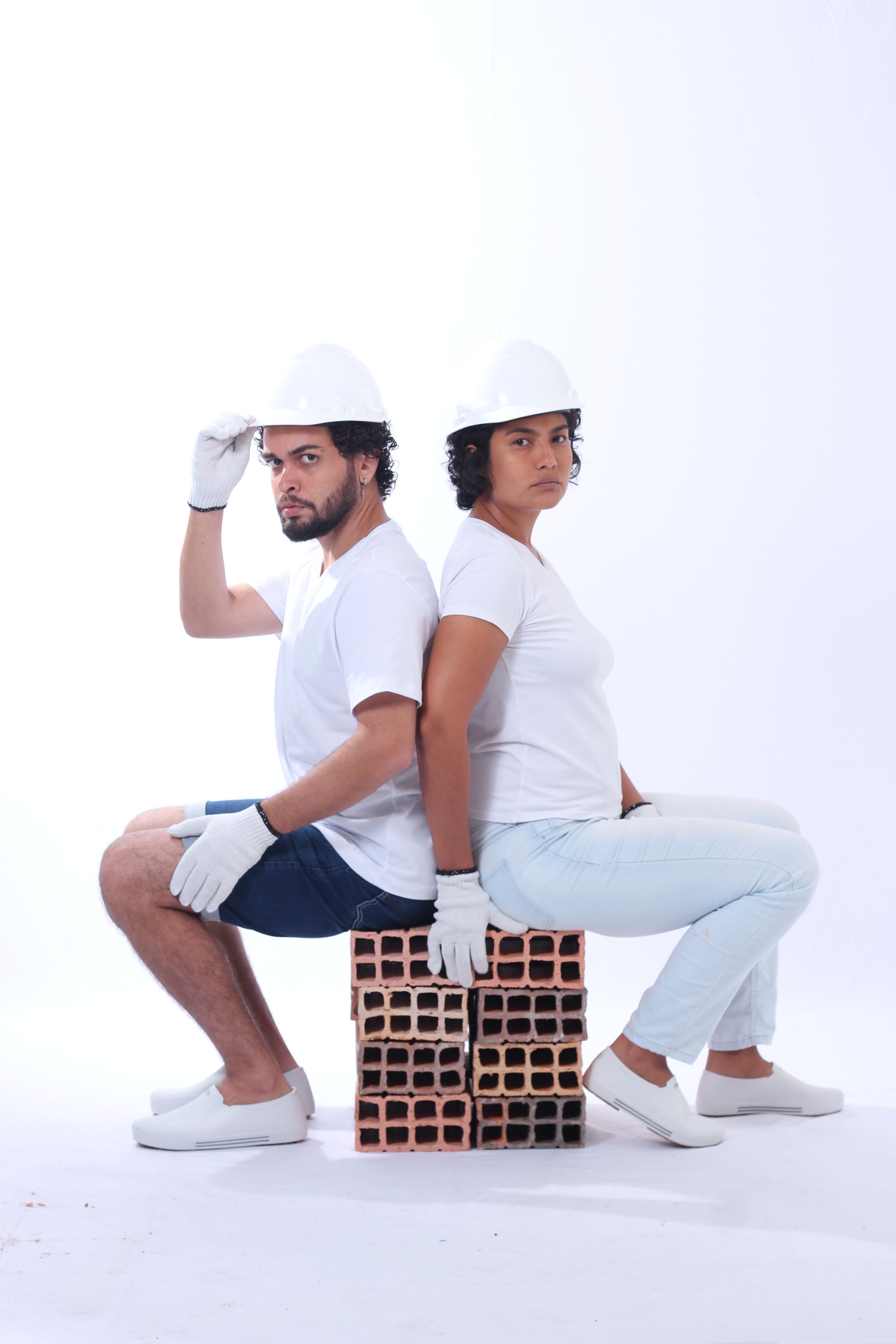 Escalafobéticos apresentam espetáculo inspirado em contos de Caio Fernando Abreu