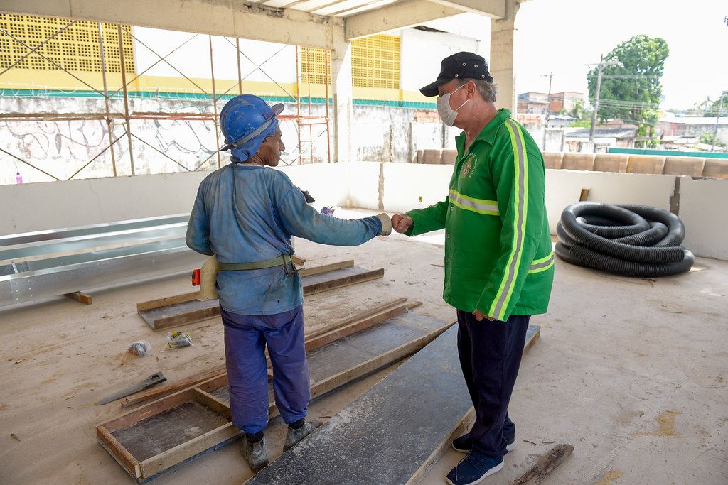 ‘Espero continuidade desse bom trabalho’, diz Arthur, em vistoria a obras na zona Leste