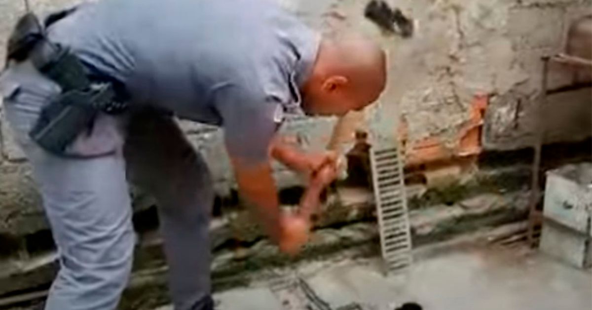 Polícia liberta idoso preso pelo próprio filho em buraco de concreto