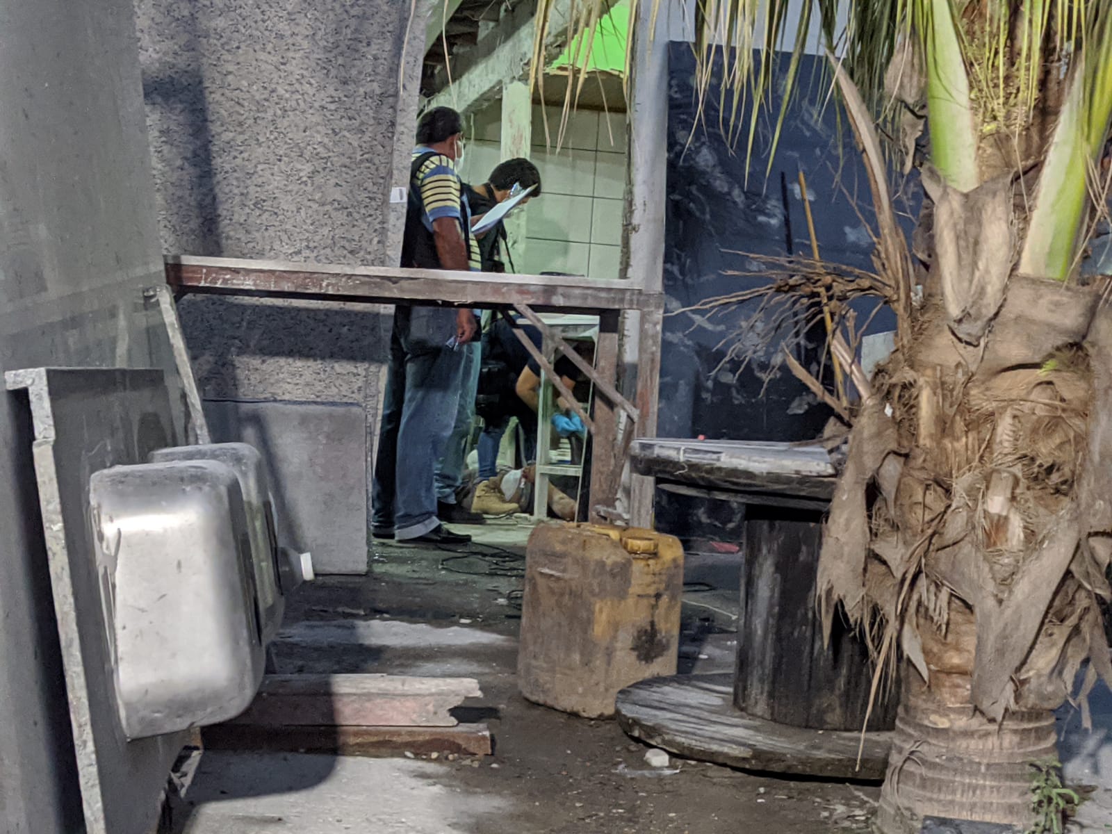 Homem é morto a tiros dentro marmoraria na Zona Norte