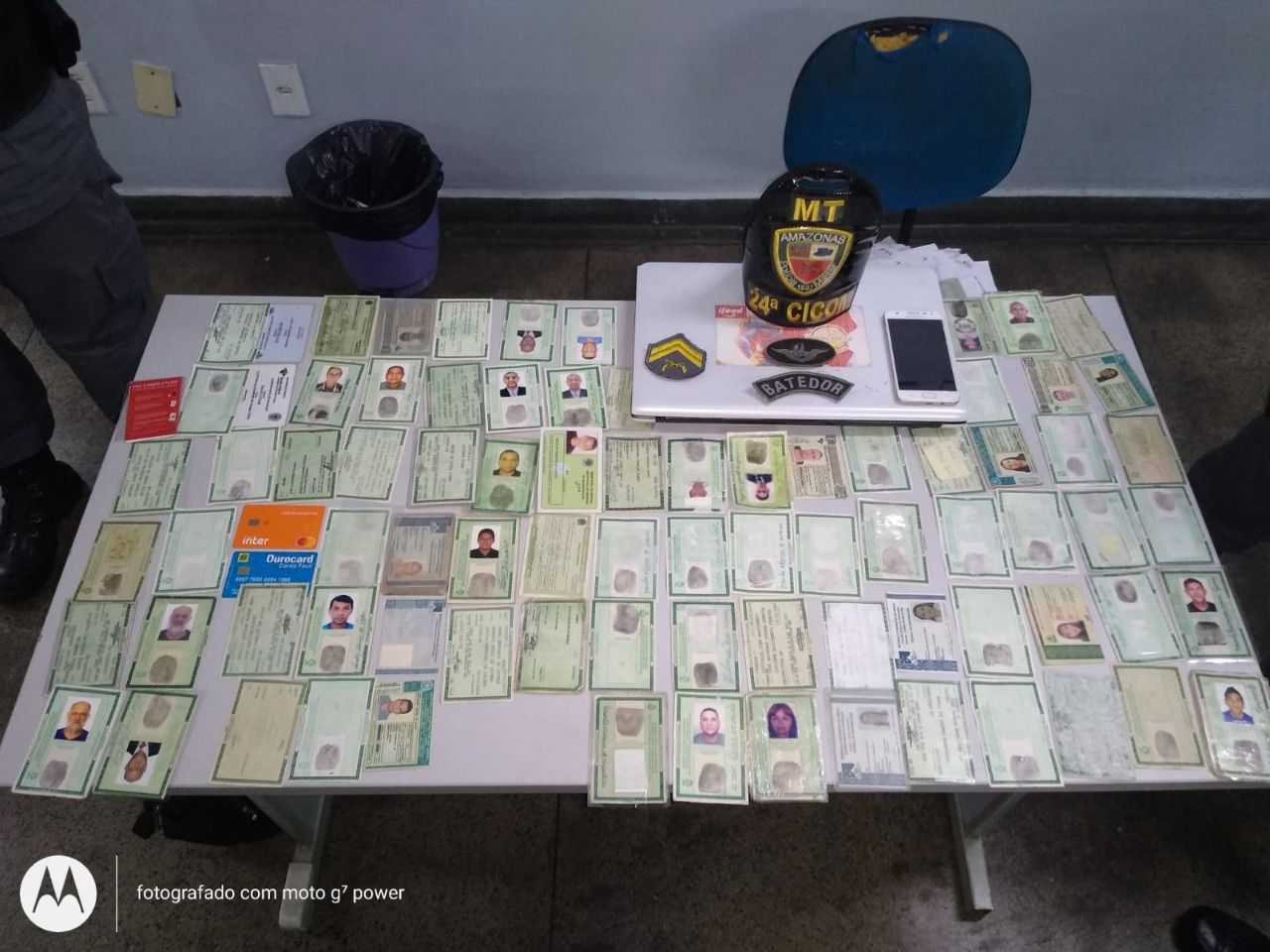 Polícia prende idoso com documentos falsos usados para estelionato