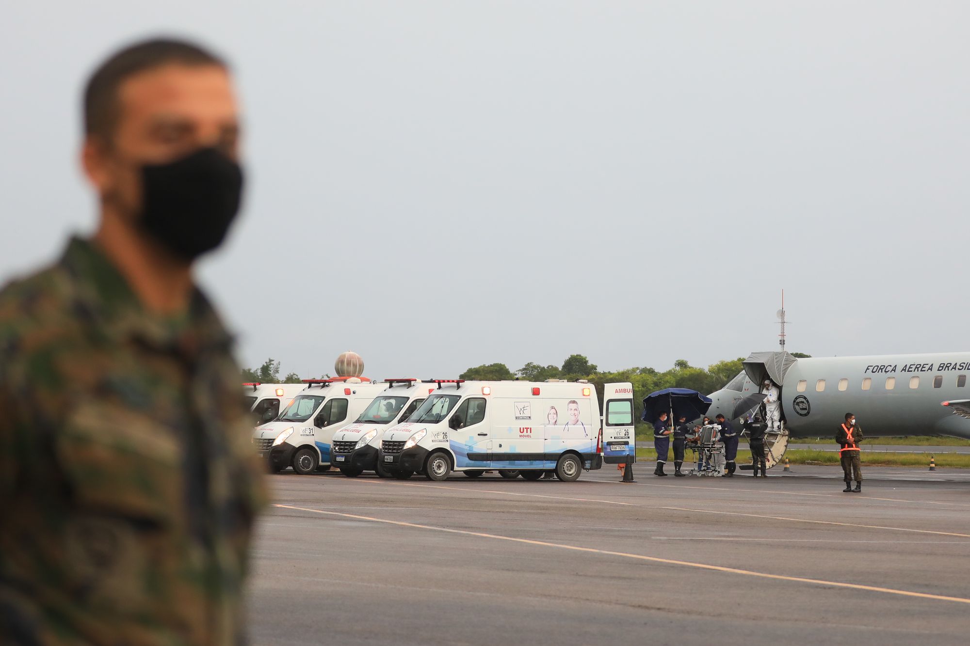 Mais 16 pacientes são transferidos de Manaus para o Maranhão