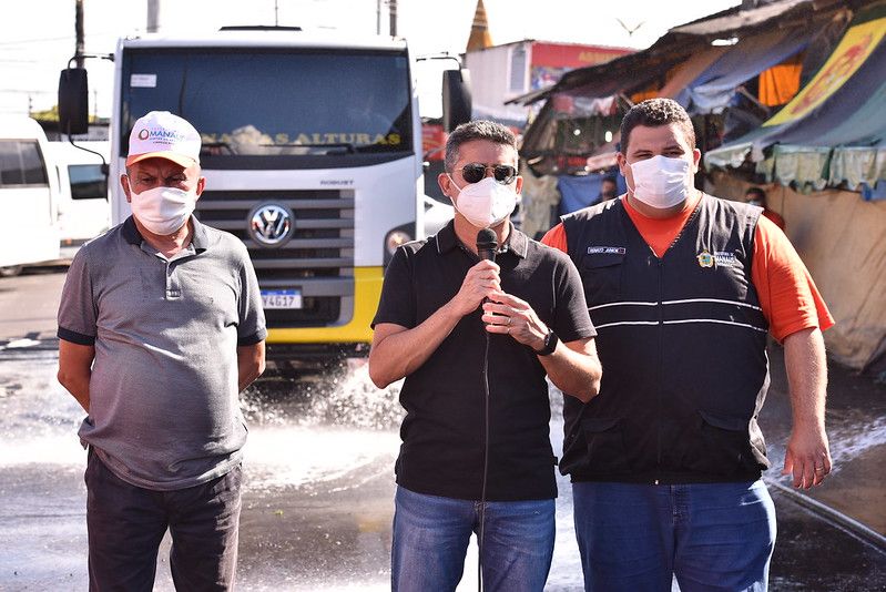 David Almeida acompanha sanitização na zona Leste