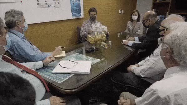 Vídeo mostra reação de equipe do Butantan ao saber da eficácia da Coronavac