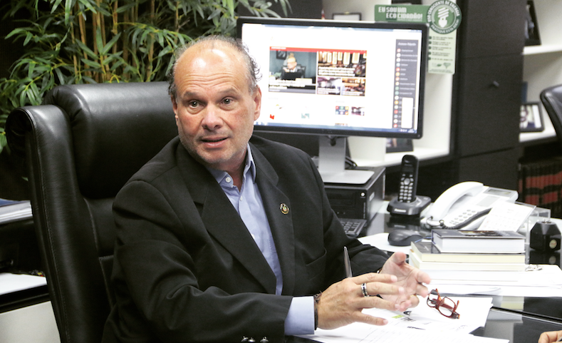 Presidente do TCE Mário Mello é internado em SP com Covid-19