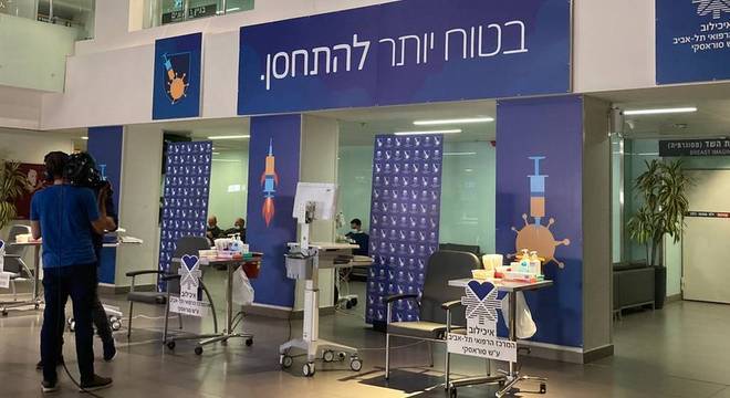 Israel consolida posição de liderança mundial na vacinação contra o coronavírus