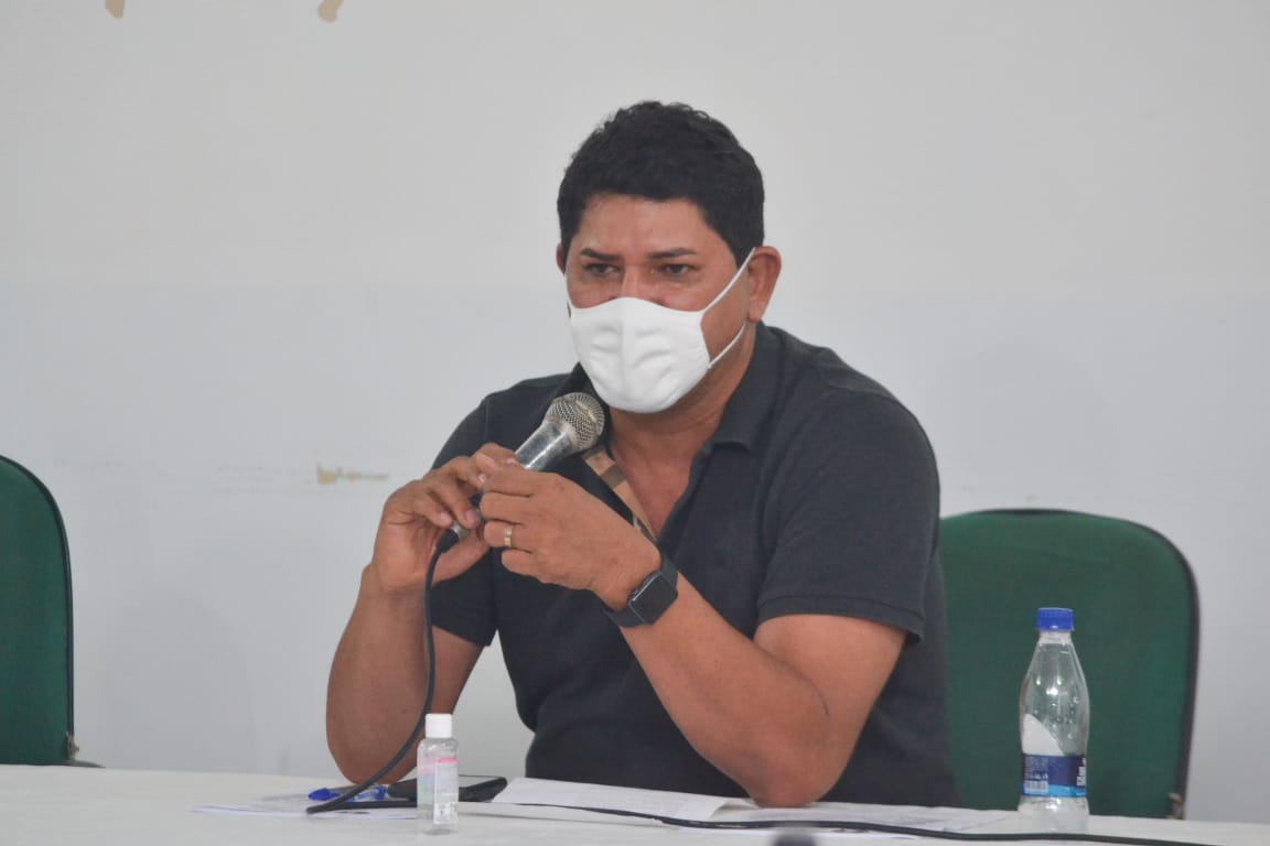 Prefeito de Parintins suspende realização do ENEM no município