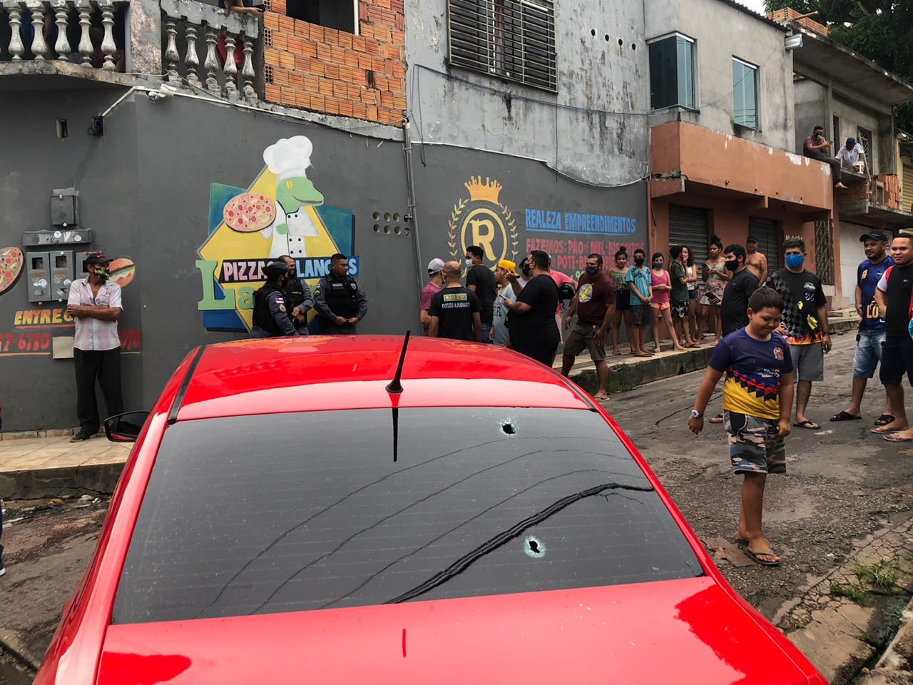 Suspeito de assalto é baleado durante perseguição em Manaus