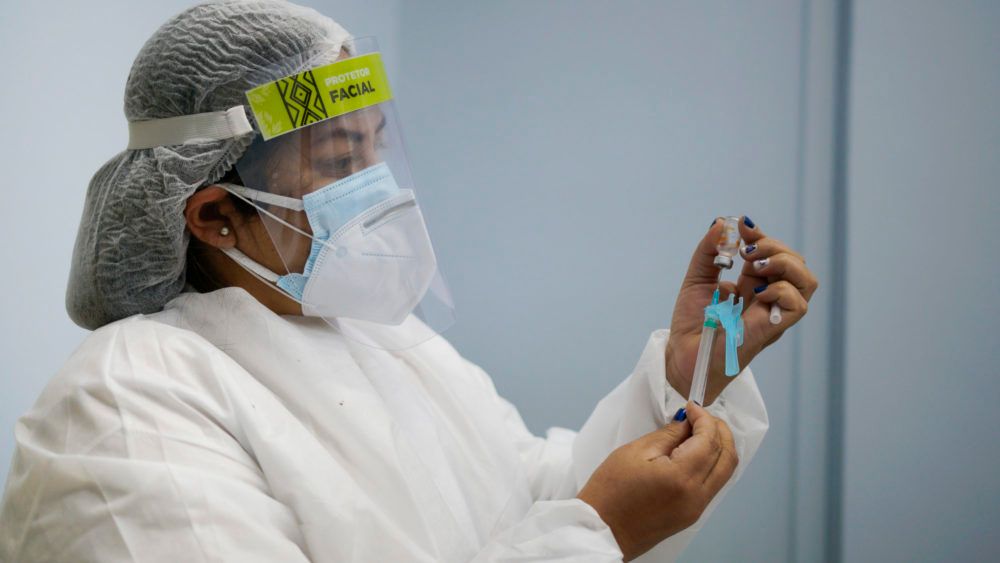 Campanha em Manaus está perto de 100 mil imunizados contra a Covid-19