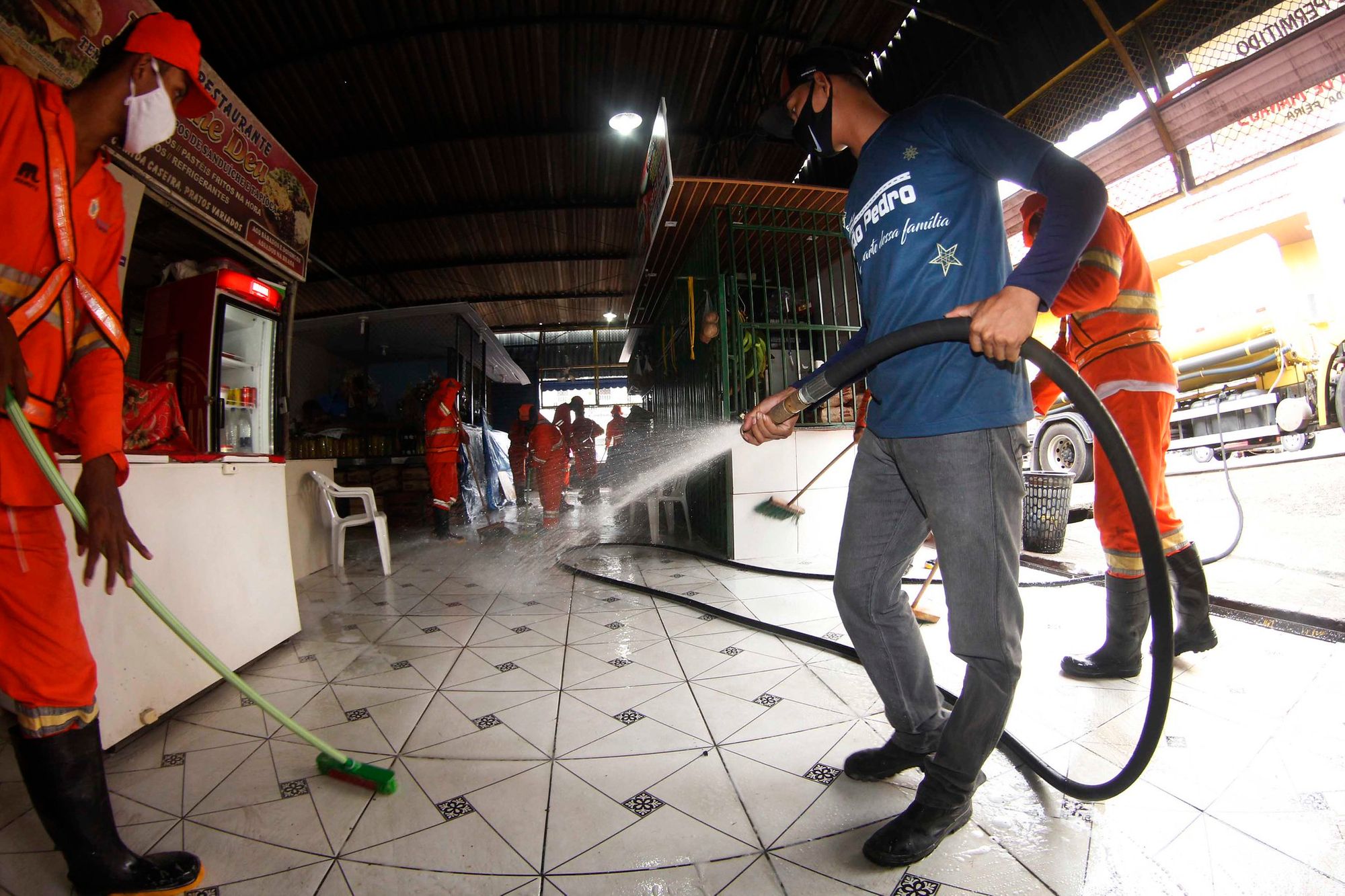 Prefeitura de Manaus já realizou sanitização em mais de 150 áreas