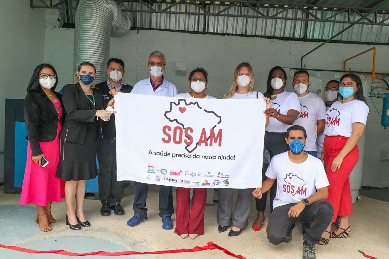 Governo inaugura miniusina geradora de oxigênio na FCecon