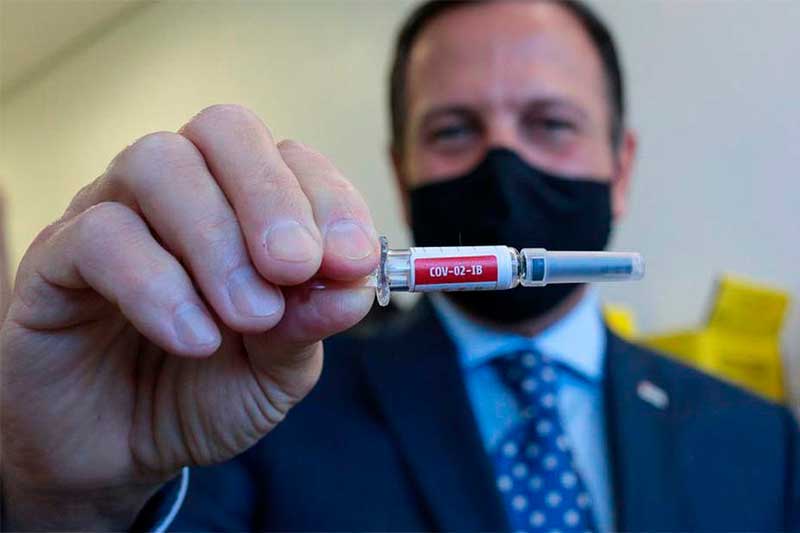 Doria recua e diz que encaminhará vacina para o Amazonas no fim deste mês