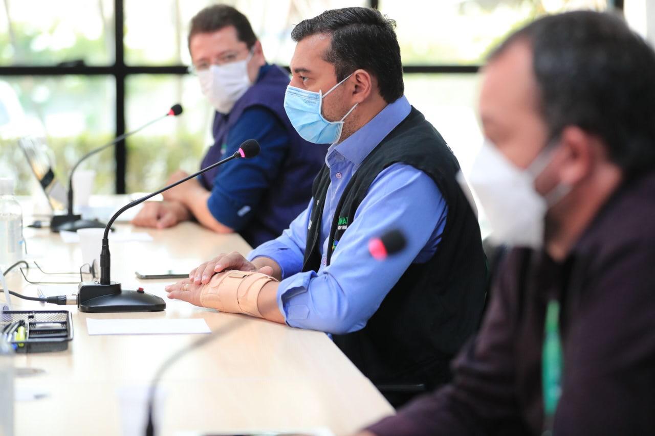 Governo anuncia abertura de 23 leitos de UTI no Hospital Platão Araújo