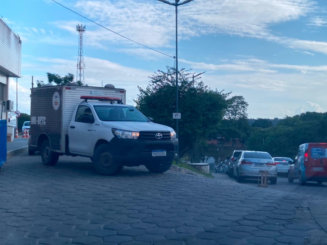 Homem troca tiros com policiais da Rocam e acaba morto