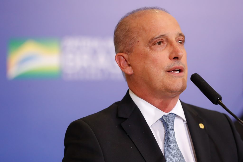 Lockdown não funciona porque pulgas e formigas ‘podem transmitir’ Covid, diz Onyx