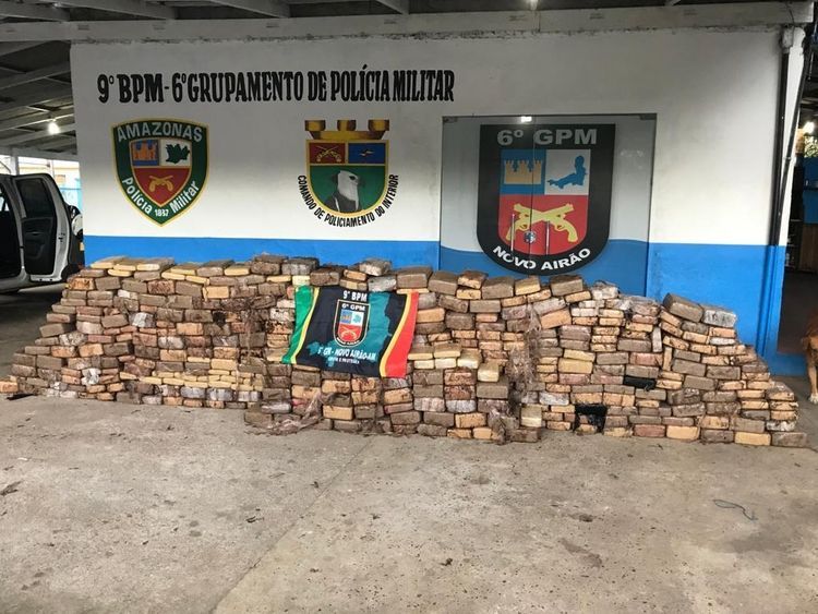 Cerca de uma tonelada de maconha é apreendida no AM
