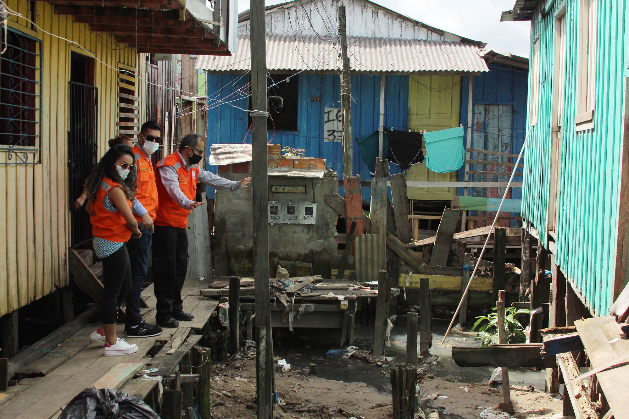 Prefeitura realiza atendimento às famílias vítimas de alagamento na zona Sul