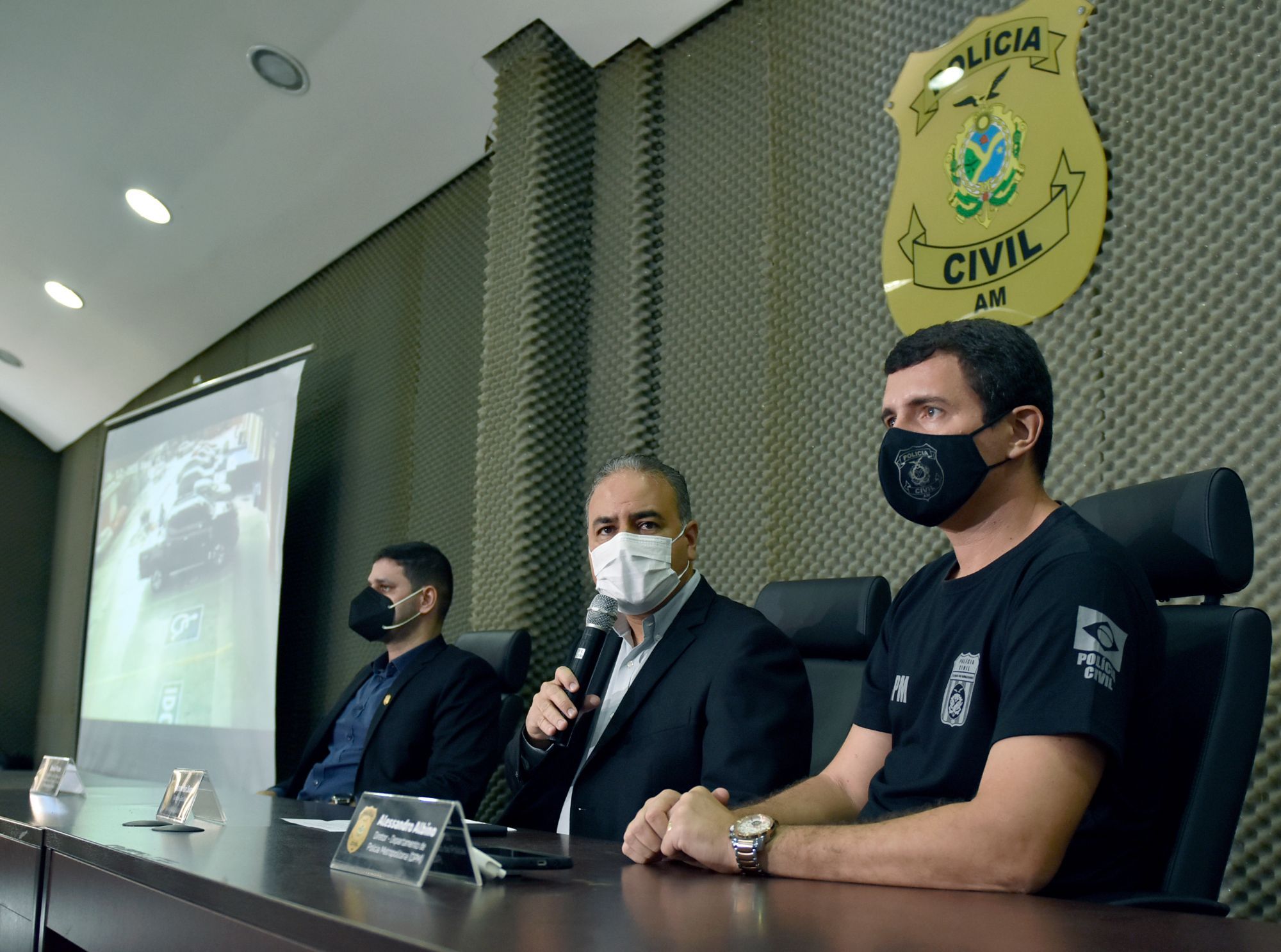 Polícia Civil do Amazonas prende indivíduo envolvido em roubo de cerca de R$ 57 mil de frigorífico