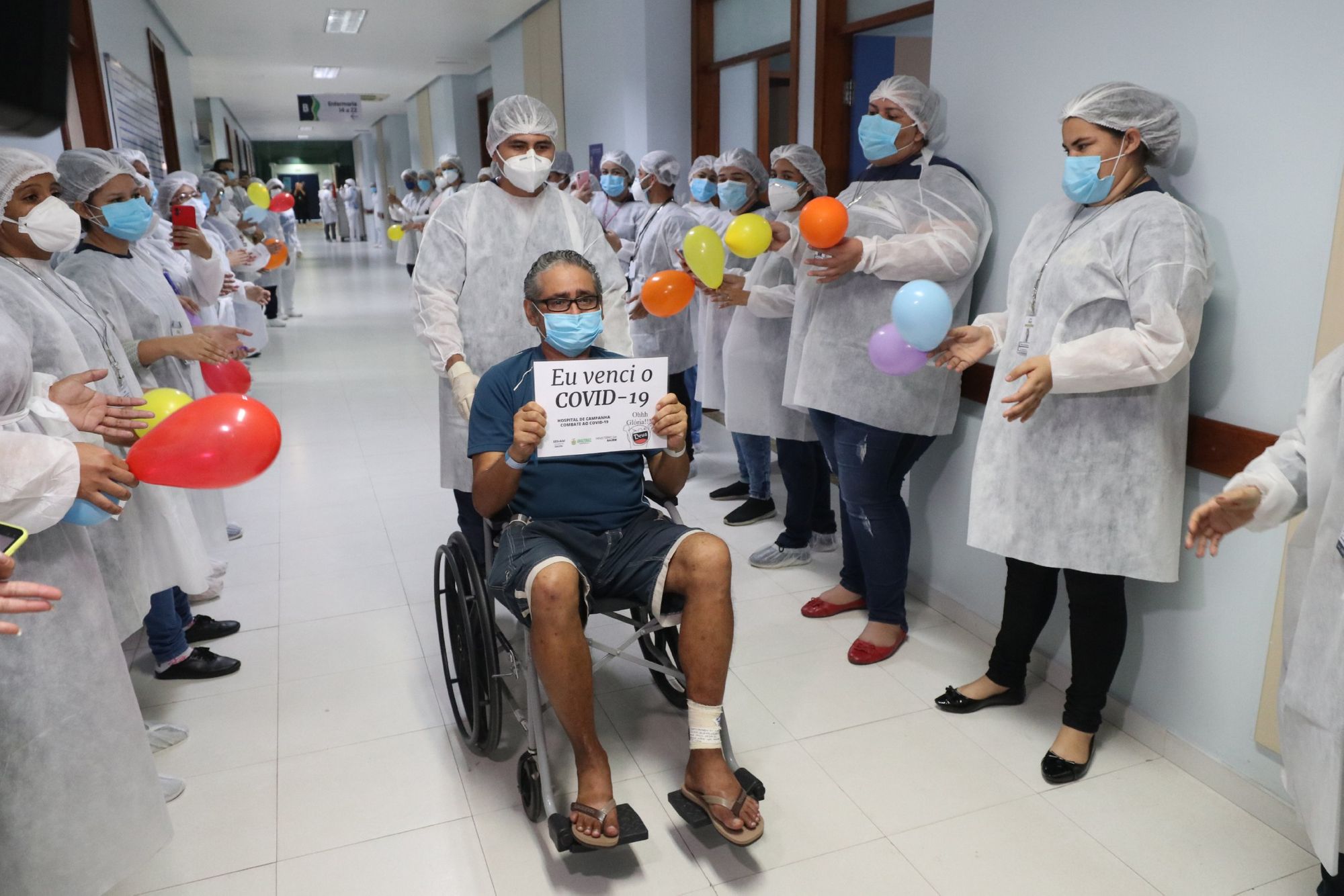 Mais seis pacientes recuperados da Covid-19 recebem alta no Hospital Nilton Lins