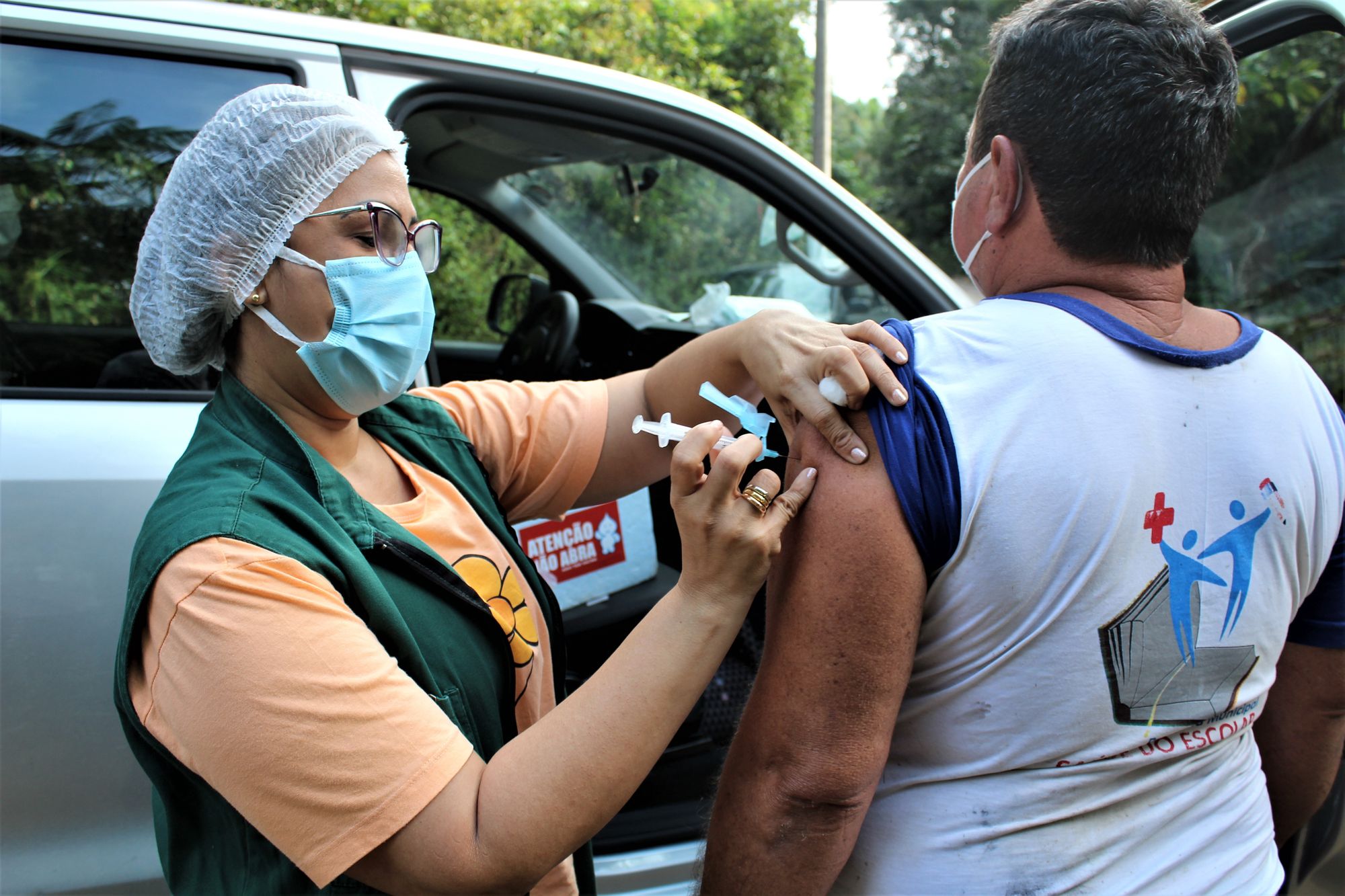 Manaus já vacinou aproximadamente 900 idosos de 60 a 69 anos na zona rural