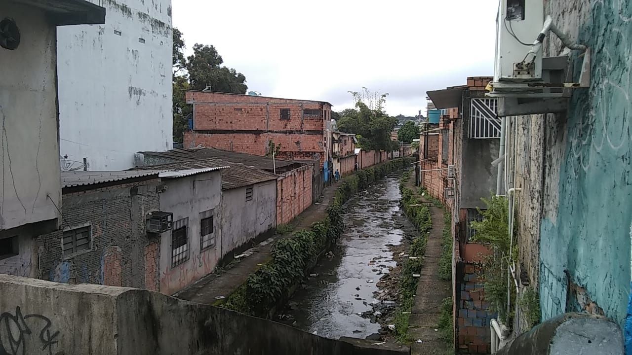 Suspeito de furto é espancado até a morte no Japiim
