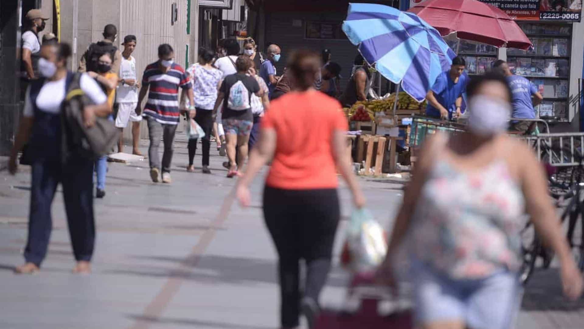 71% apoiam restrição de comércio e serviços contra Covid-19, diz Datafolha