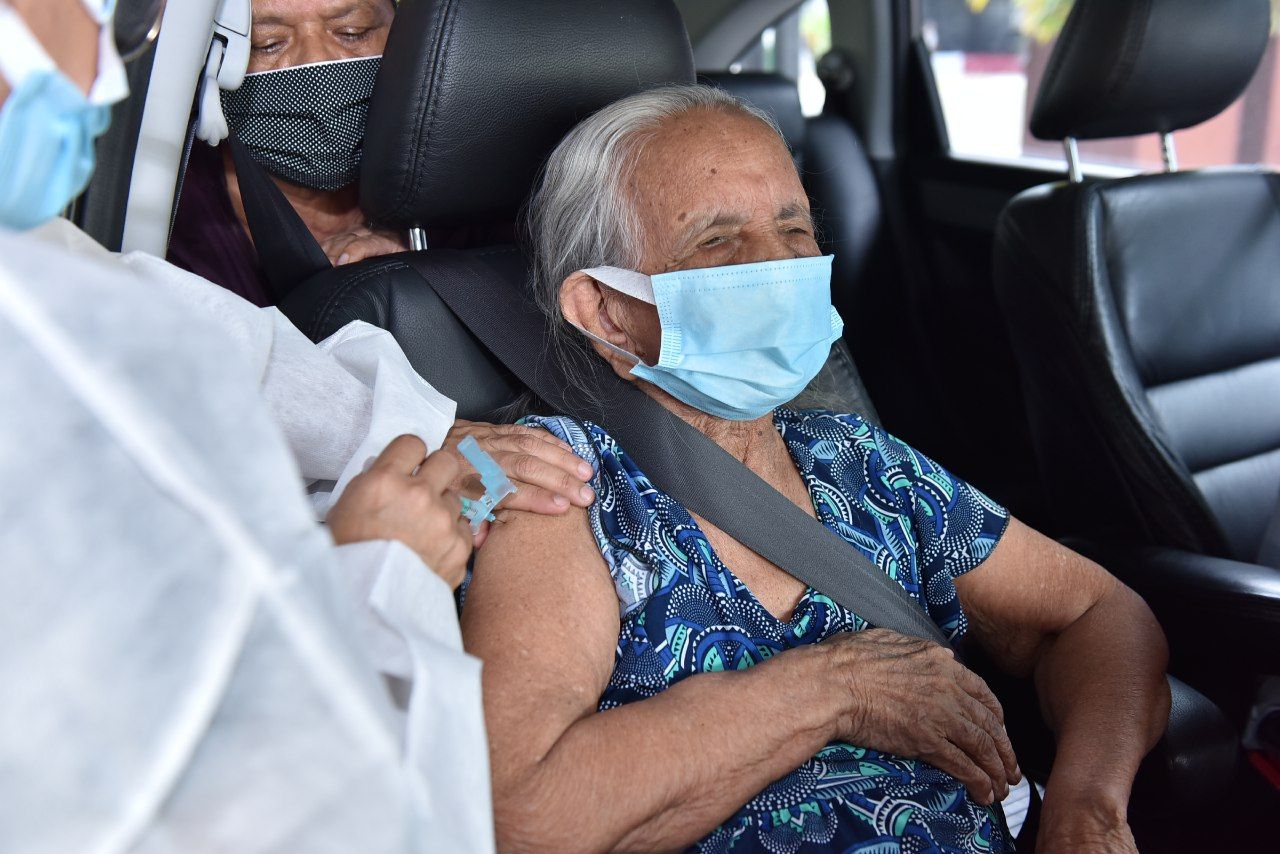 Pessoas de 50 a 54 anos com comorbidades podem se vacinar a partir de sábado