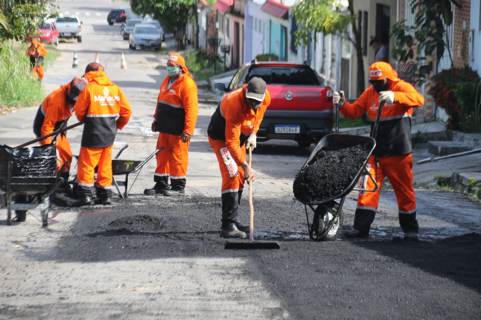 Pacote de 'Obras de Inverno' avança em várias frentes de Manaus