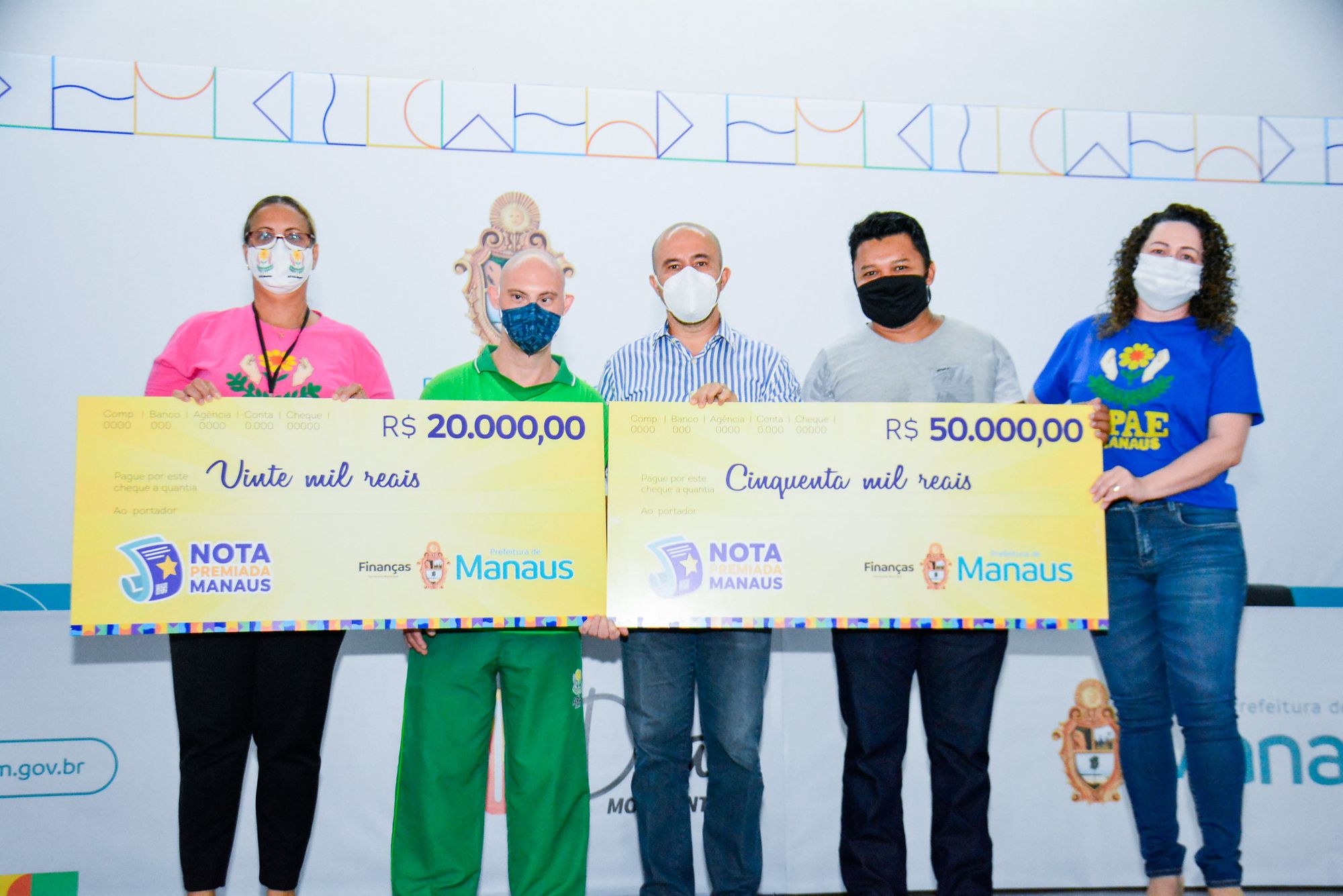 Prefeitura entrega R$ 182 mil em premiações aos sorteados da ‘Nota Premiada Manaus’