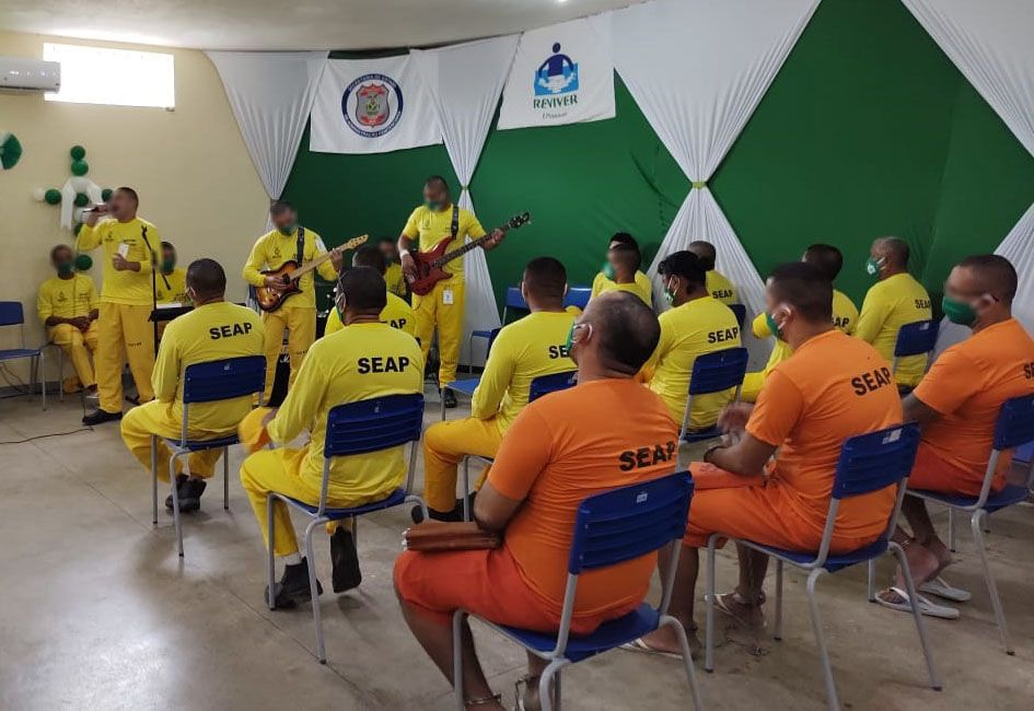 Compaj realiza programação alusiva à Páscoa para os internos