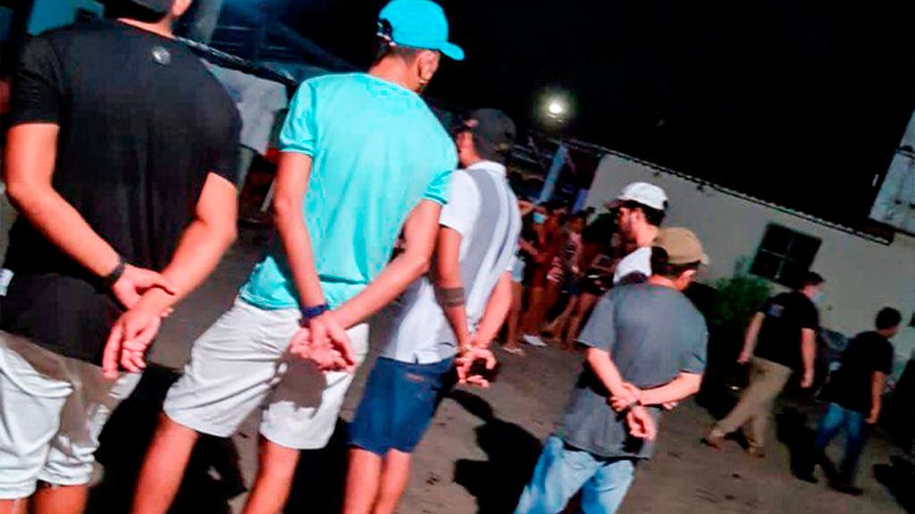Detran-AM encerra festa clandestina após denúncia anônima