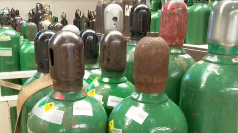 Voluntário de ONG desviou 60 cilindros de oxigênio em Manaus