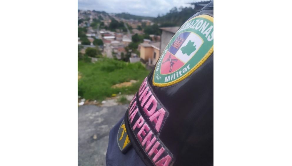 Polícia resgata mulher e criança de colo mantidas em cárcere privado na zona norte